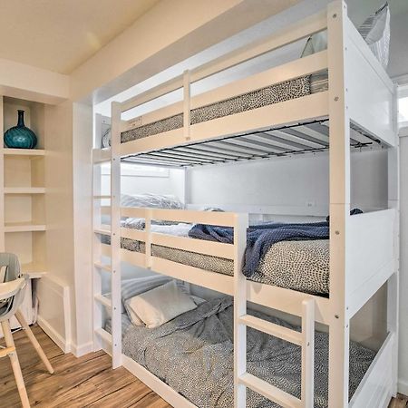 Rockaway Beach Condo - Beach Access Nearby! 外观 照片