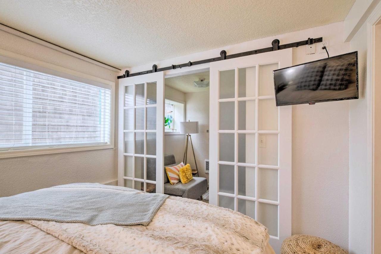 Rockaway Beach Condo - Beach Access Nearby! 外观 照片
